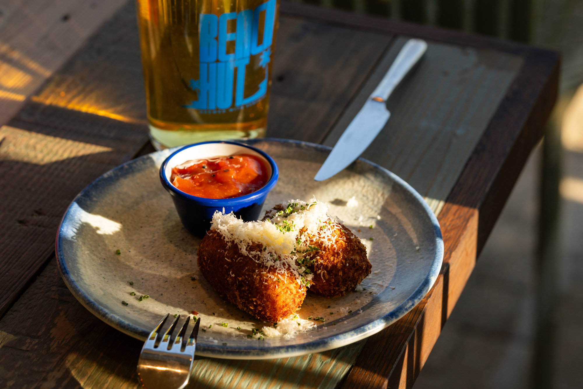 Alum Beach Hut food and drink